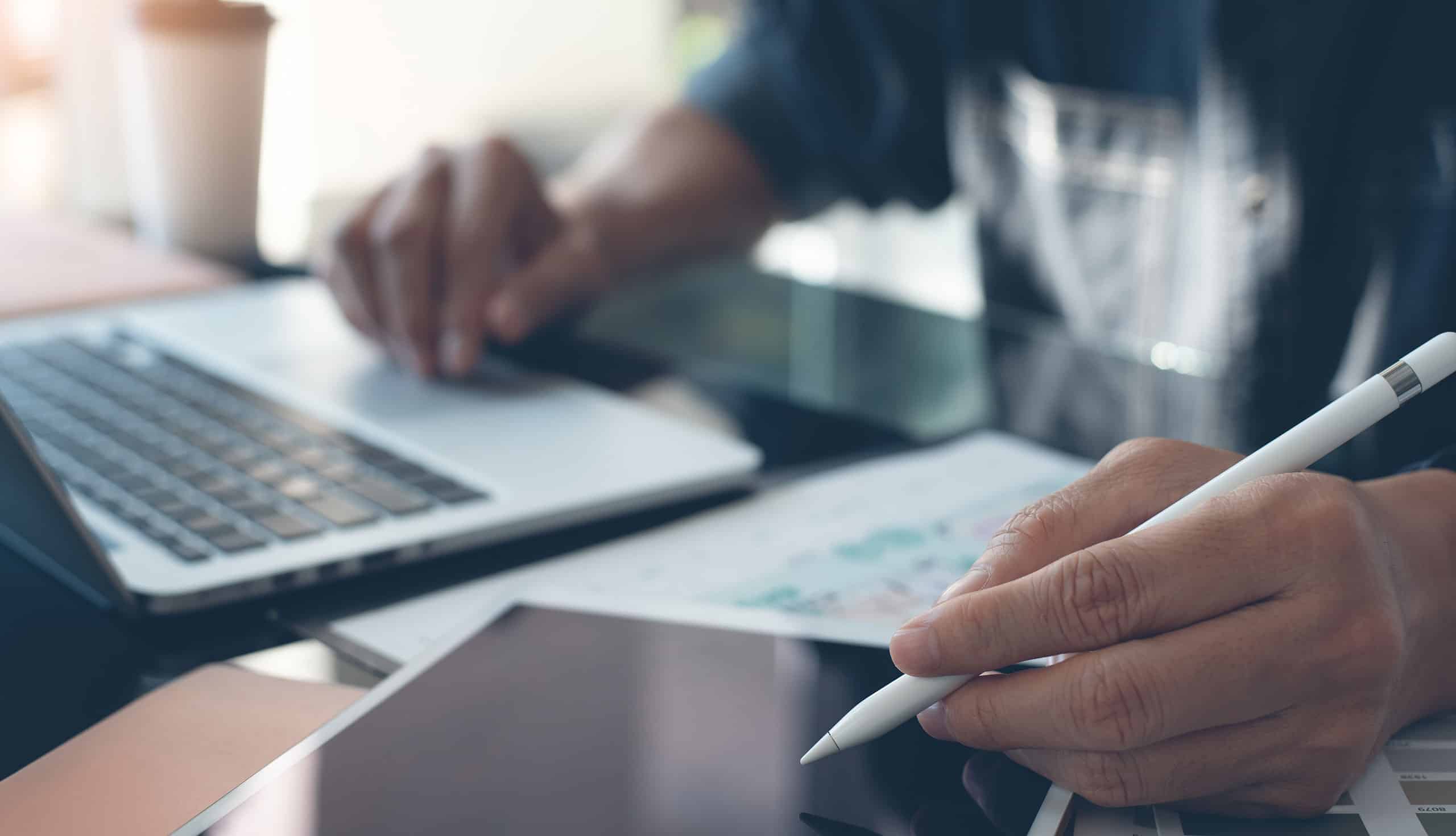 identite-visuelle-code-source-marketing